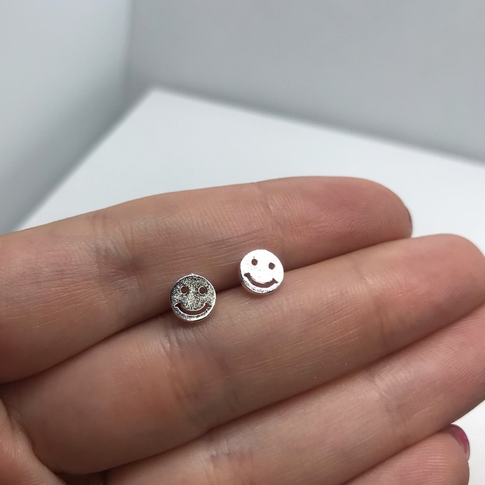Sterling Silver 925 Smile Stud Earrings - Picture 2 of 3